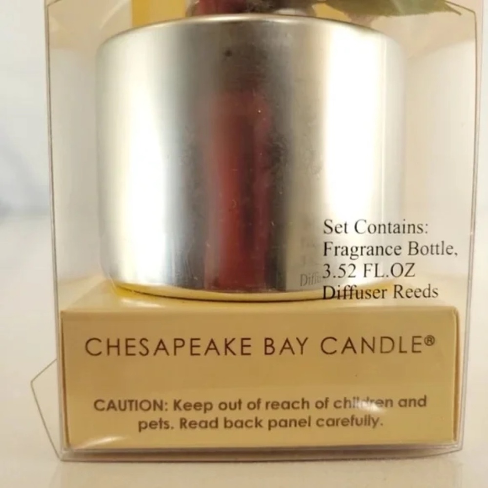 Chesapeake Bay Fresh Scent Reed Diffuser - Picture 3 of 7